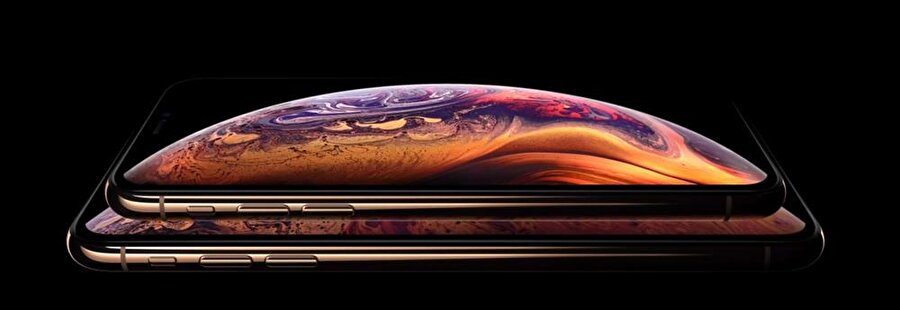 iPhone XS ve iPhone XS Max'in altın renkli versiyonu bu şekilde görünüyor. 