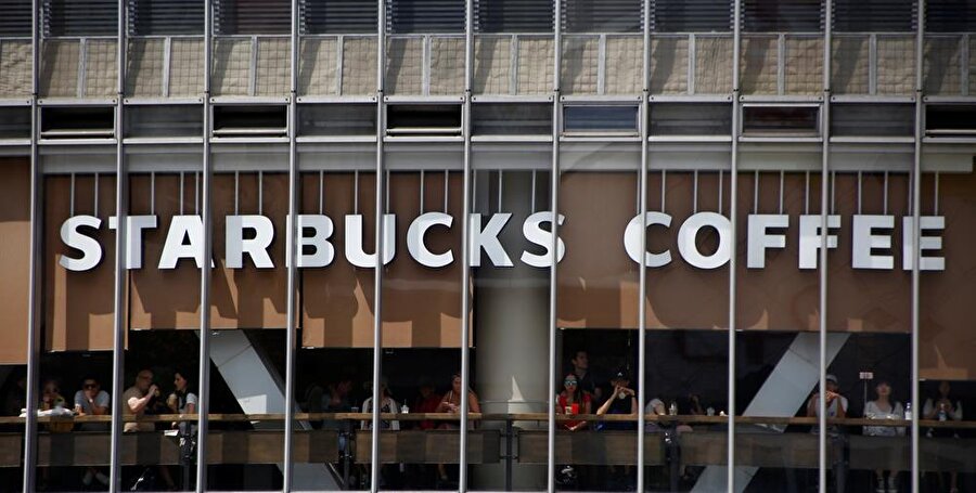 ABD'li uluslararası kahve zinciri Starbucks, Türkiye'de sattığı kahvelere ortalama yüzde 10 zam yaptı.