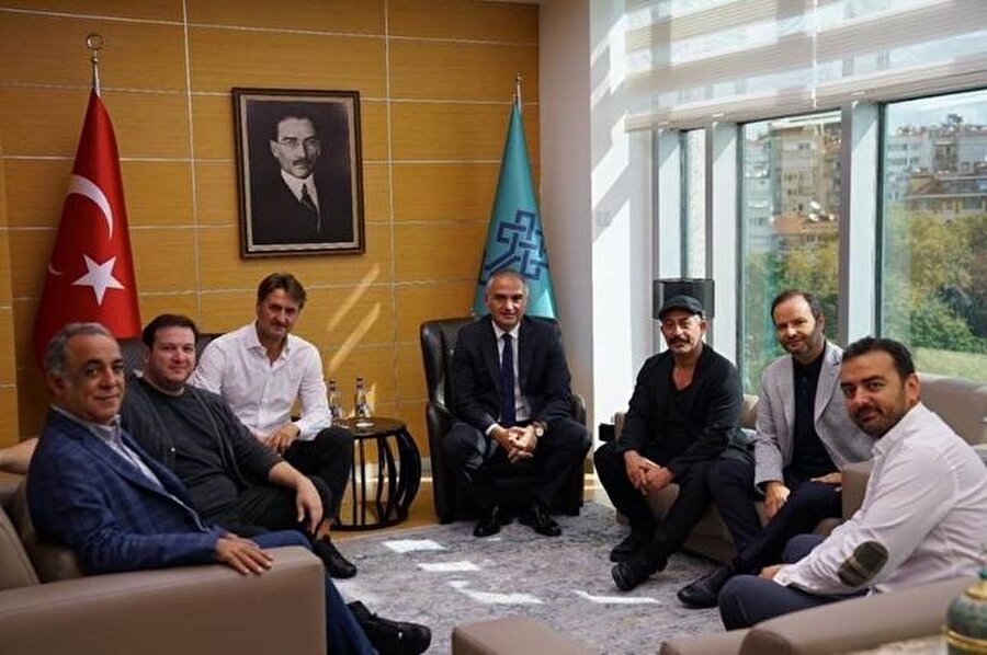 Kültür ve Turizm Bakanı Mehmet Ersoy, Cem Yılmaz ve Şahan Gökbakar ile görüştü