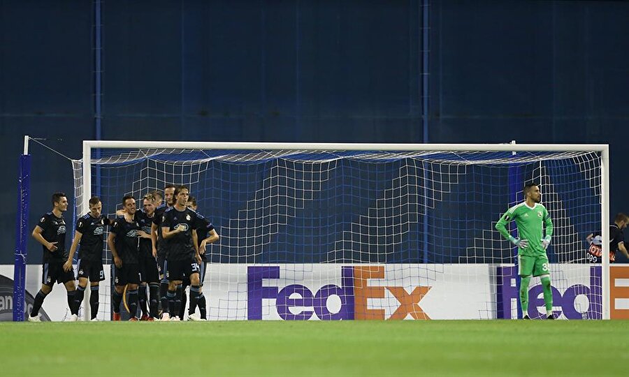 Fenerbahçe kalecisi Harun Tekin, Dnamo Zagreb karşısında 4 gol yedi.