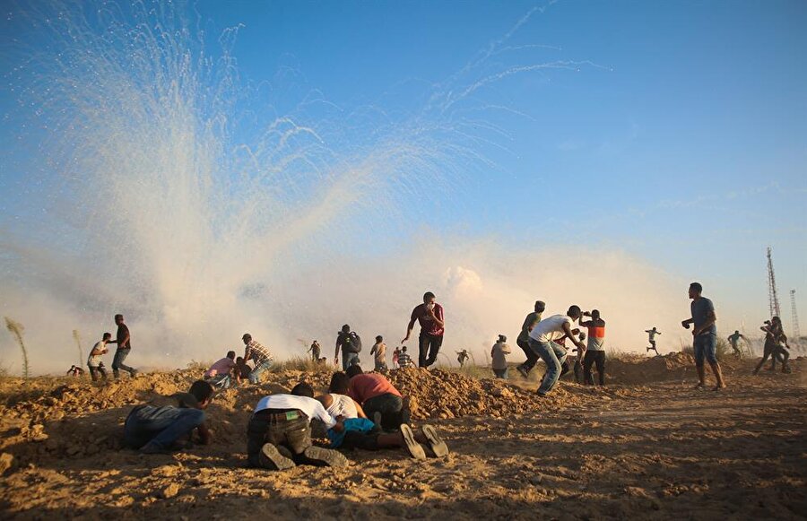 Göstericiler üzerinde gerçek mermi kullanan İsrail askerleri 183 kişinin ölmesine sebep oldu.