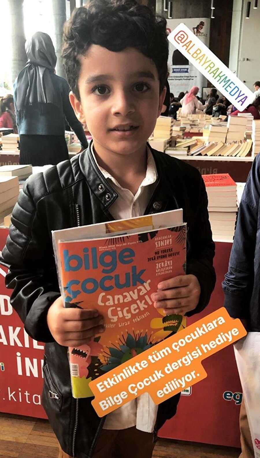 Bilge Çocuk dergisi, ücretsiz olarak çocuklara dağıtıldı