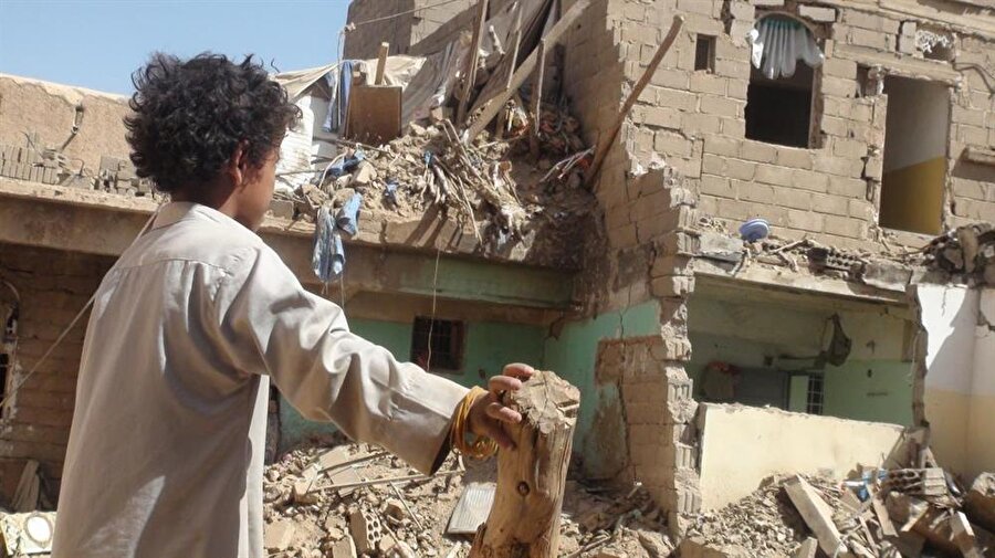 Yemen'de 2015'ten beri süren savaş en çok çocukları etkiliyor.