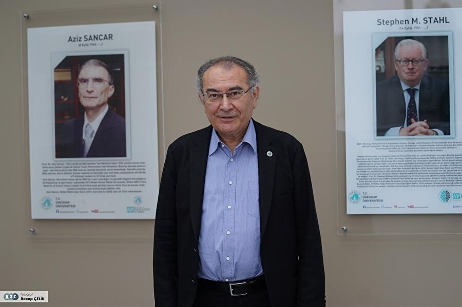 1969 yılında Kuleli Askeri Lisesini, 1975 yılında İstanbul Üniversitesi Cerrahpaşa Tıp Fakültesini bitirdi. 