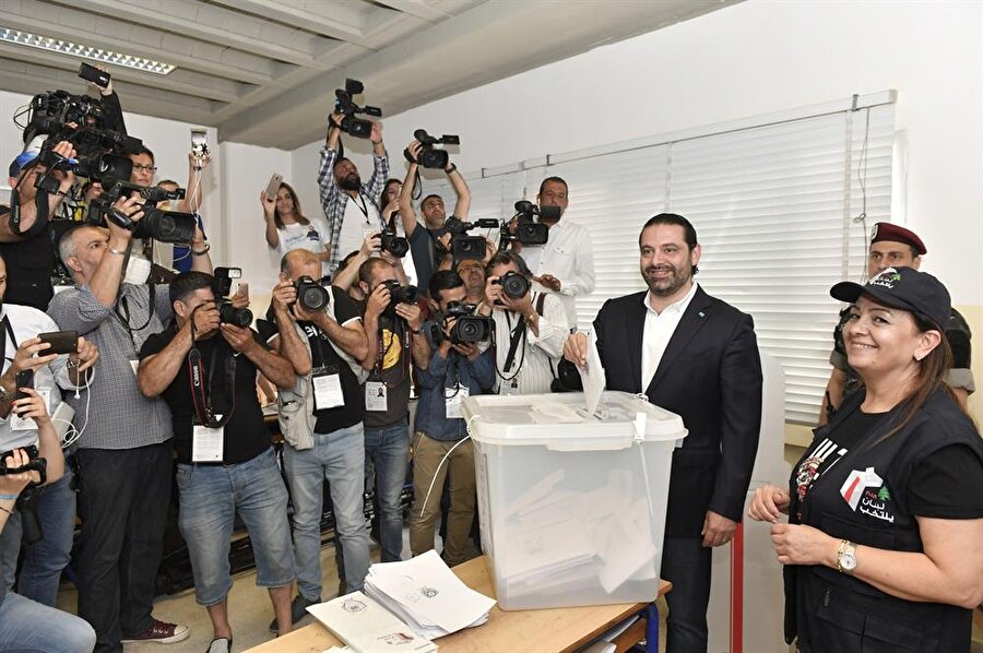 Başbakan Hariri, 6 Mayıs'ta düzenlenen seçimlerin ardından hükümeti kurmakla görevlendirilmişti. (Houssam Shbaro / AA)