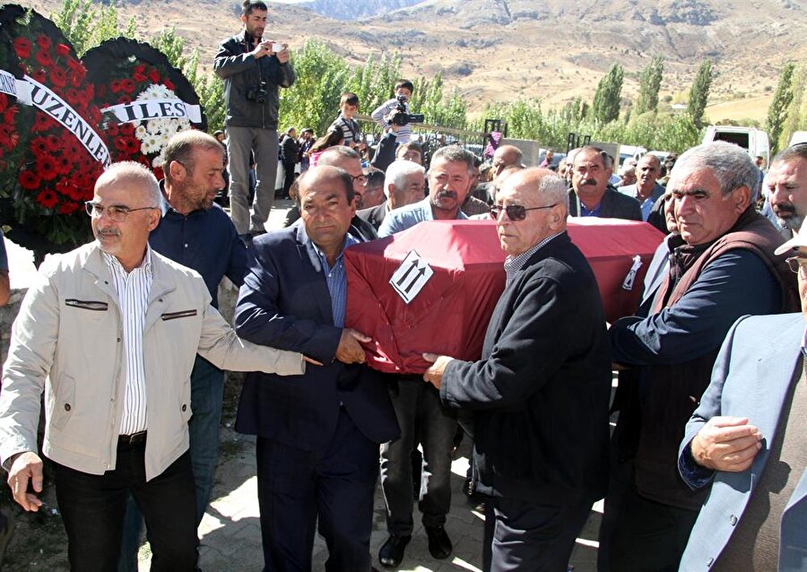 Tarım'ın cenazesi memleketi Kayseri'ye getirildi.
