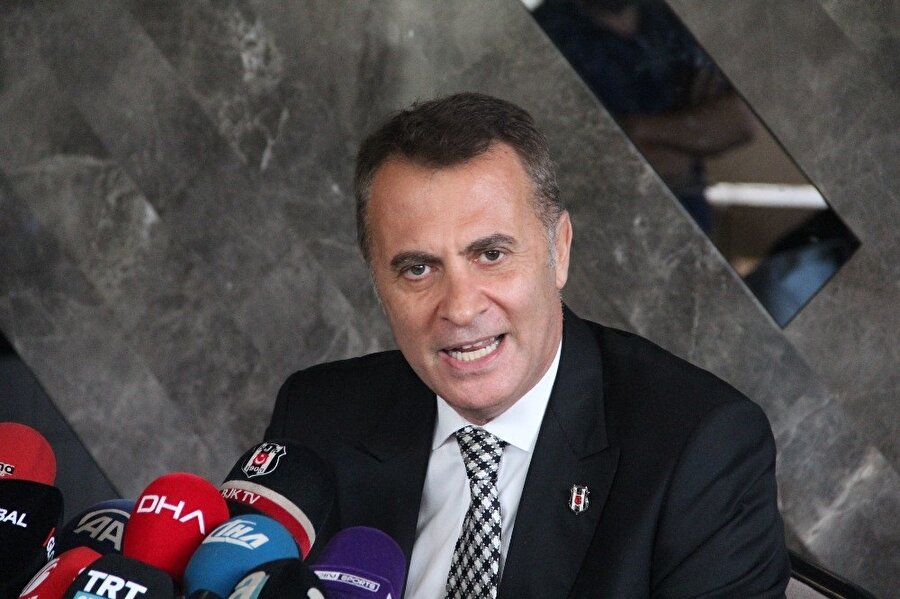 Beşiktaş Başkanı Fikret Orman'ın bir hayli sinirli olduğunu gözlendi.