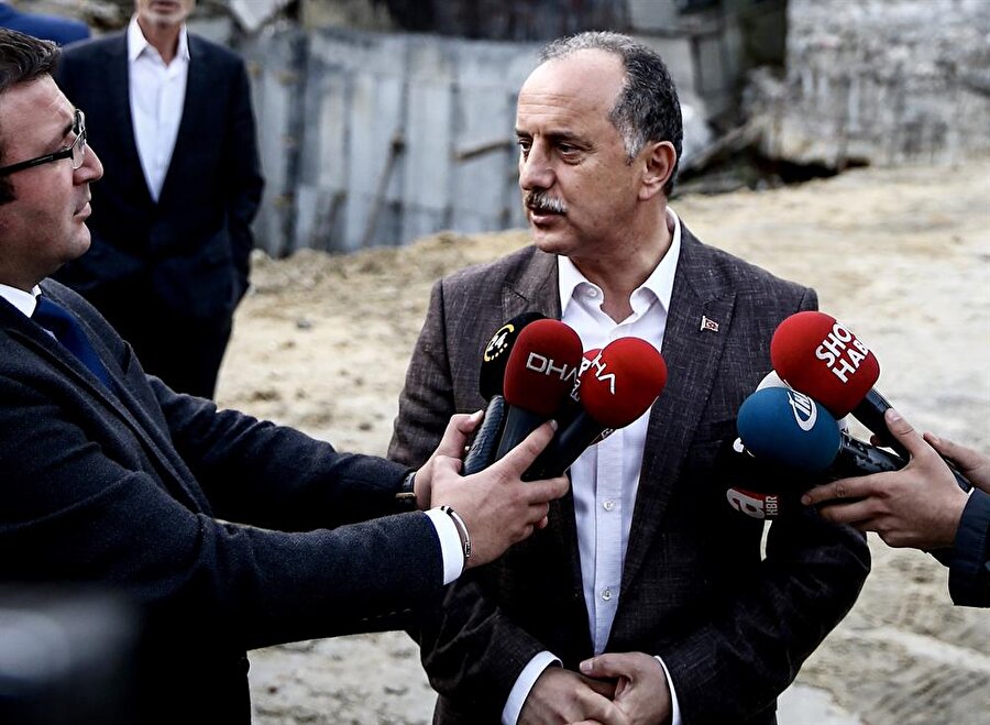 Bağcılar Belediye Başkanı Lokman Çağrıcı, incelemelerinin ardından basın mensuplarına açıklamalarda bulundu.