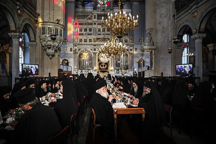 Ortodoks dünyasını bir araya getiren ve 3 yılda bir düzenlenen Synaxis toplantısı Beyoğlu'nda bulunan Aya Triada Rum Ortodoks Kilisesi'nde düzenlendi.