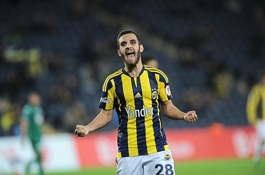 Uygar Mert Zeybek, Türkiye Kupası'nda Giresunspor'a attığı golün sevincini yaşıyor.