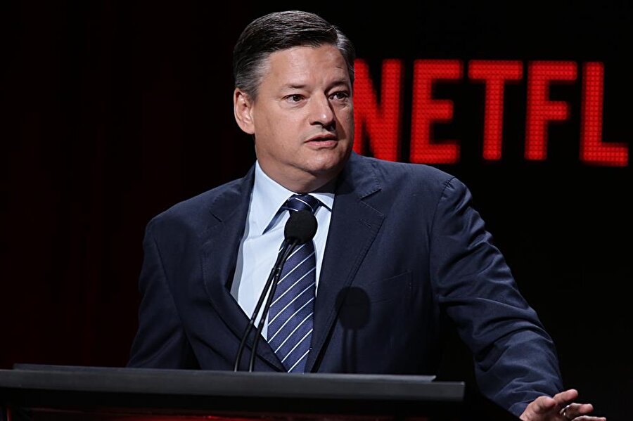 Netflix içerik sorumlusu Ted Sarandos, 'orijinallik konferansında' açıklamalarda bulunuyor. 