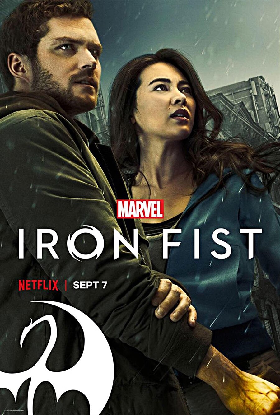 Netflix'in performansından memnun kalınmadığı için yayından kaldırılan dizisi Iron Fist'in afişi. 