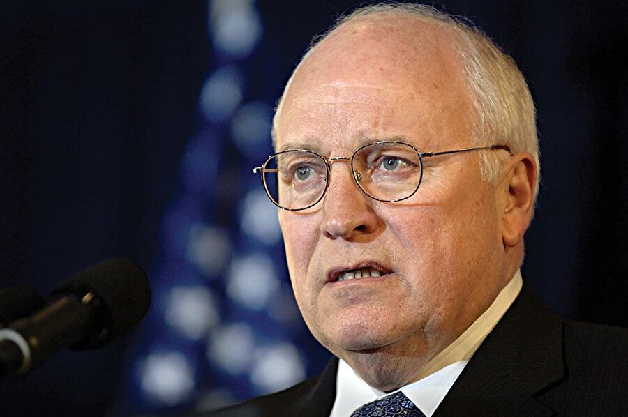 Dick Cheney, Lewis'in fikirlerinden derinlemesine etkilenmişti.
