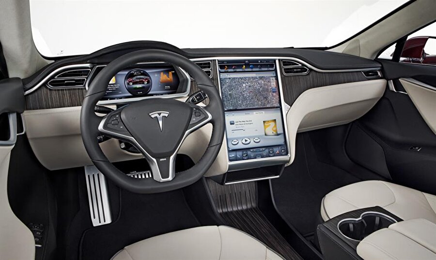Model S'in iç aksamında yapılacak düzenlemeyle birlikte artık daha basitleştirilmiş bir sistem sunulacak. 