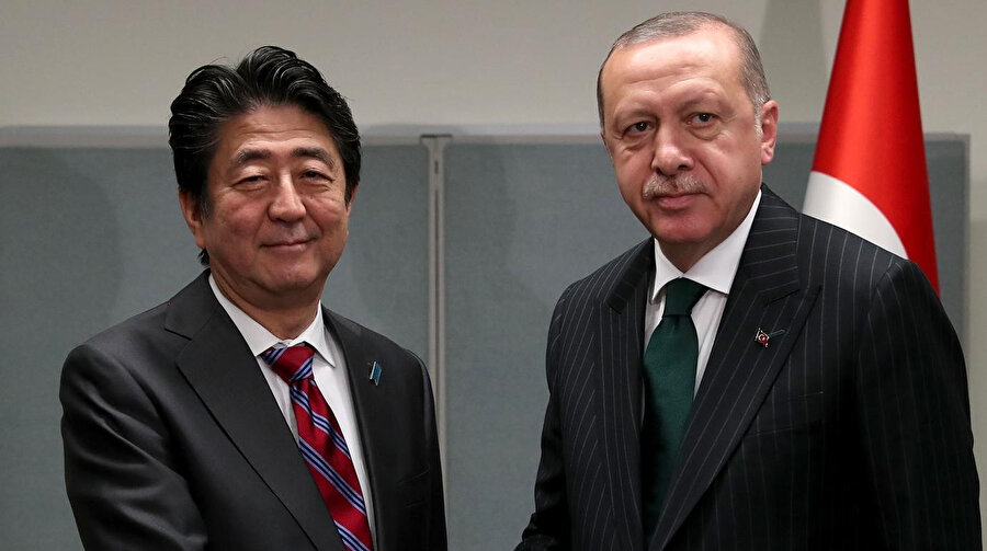 Japonya Başbakanı Şinzo Abe, 2015 yılı Haziran ayından bu yana Suriye’de teröristler tarafından rehin tutulan gazeteci Jumpei Yasuda’nın kurtarılmasından, Türkiye’ye giriş yapmasından dolayı Cumhurbaşkanı Recep Tayyip Erdoğan teşekkürlerini iletmişti.