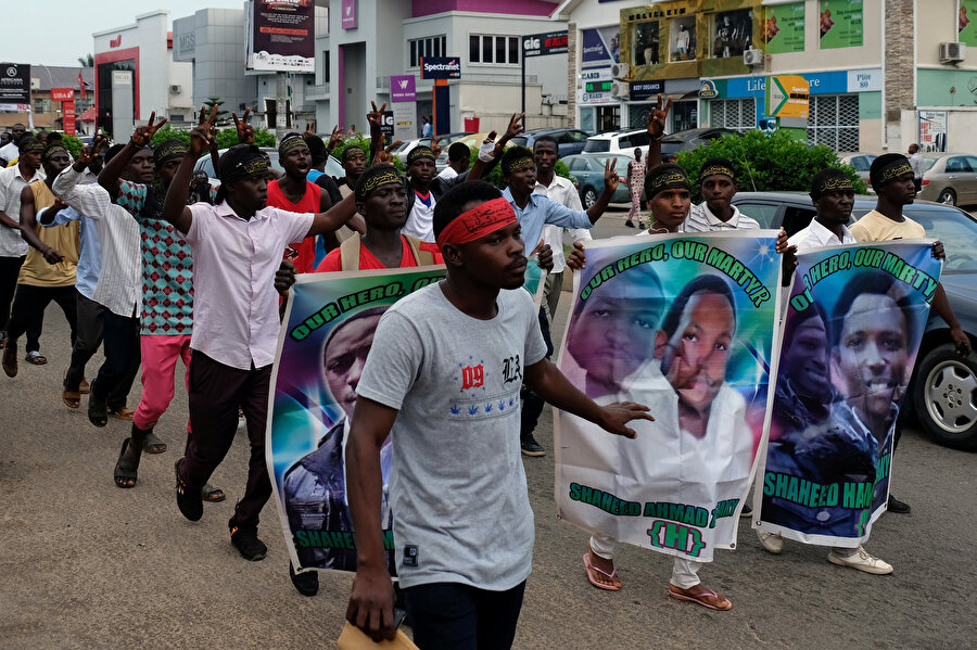 Nijerya'nın İslami Hareketi üyeleri, protesto gösterileri düzenlemişti. 
