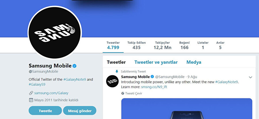 Samsung’un değişen logosu, Twitter hesabında bulunmaya devam ediyor.
