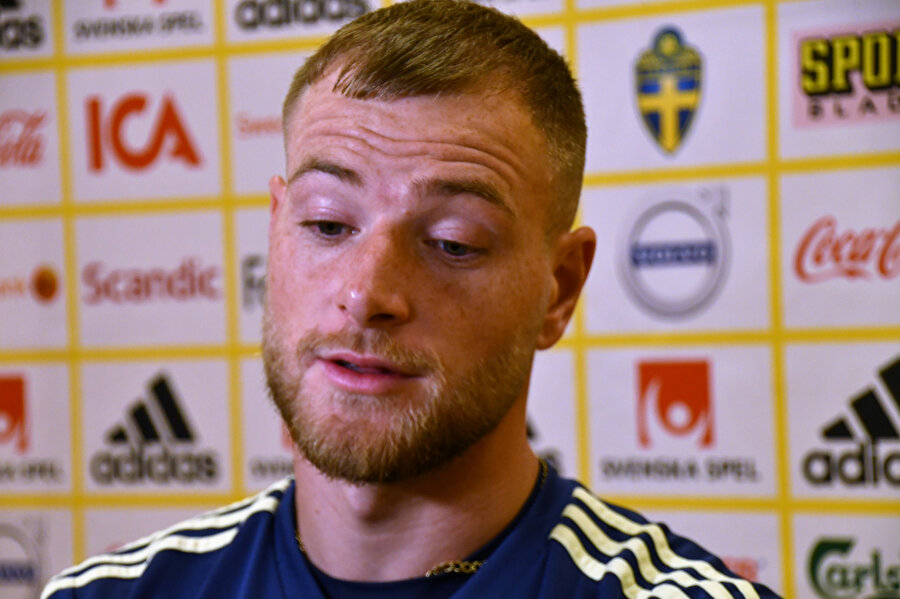 John Guidetti, Türkiye maçı öncesinde açıklamalarda bulunuyor.