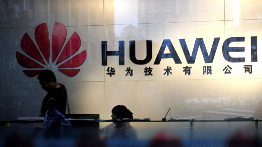 Huawei, Çin'in en büyük teknoloji üreticileri arasında yer alıyor. 