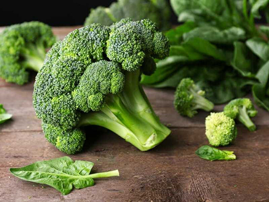 Brokolinin en belirgin özelliği kansere karşı en etkili sebzelerin başında geliyor olmasıdır.