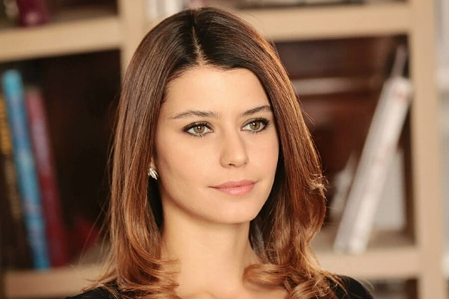 Beren Saat, ilk kez bir Netflix dizisinde oyunculuk yapmaya hazırlanıyor.