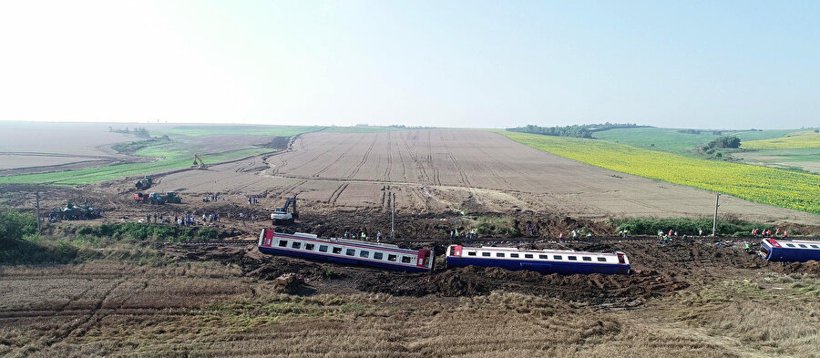 Çorlu'da meydana gelen tren kazasında 25 kişi hayatını kaybetmiş, 340 kişi ise yaralanmıştı.