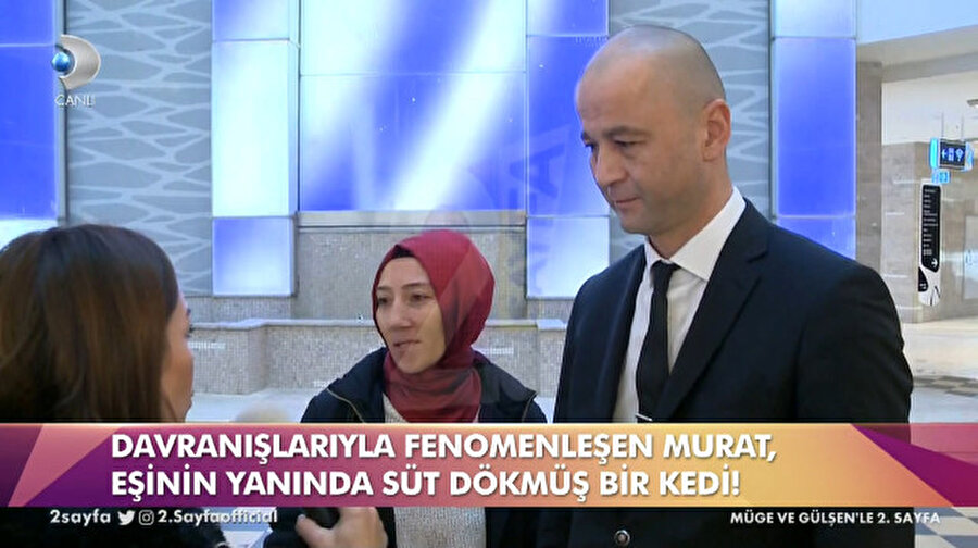 Murat Özdemir, eşinin yanında alışıldığın aksine son derece sakin görüntülendi.