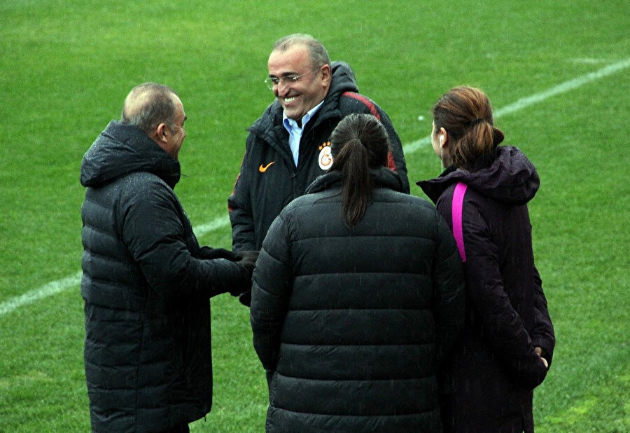 Fatih Terim ve Abdurrahim Albayrak sohbet ederken...