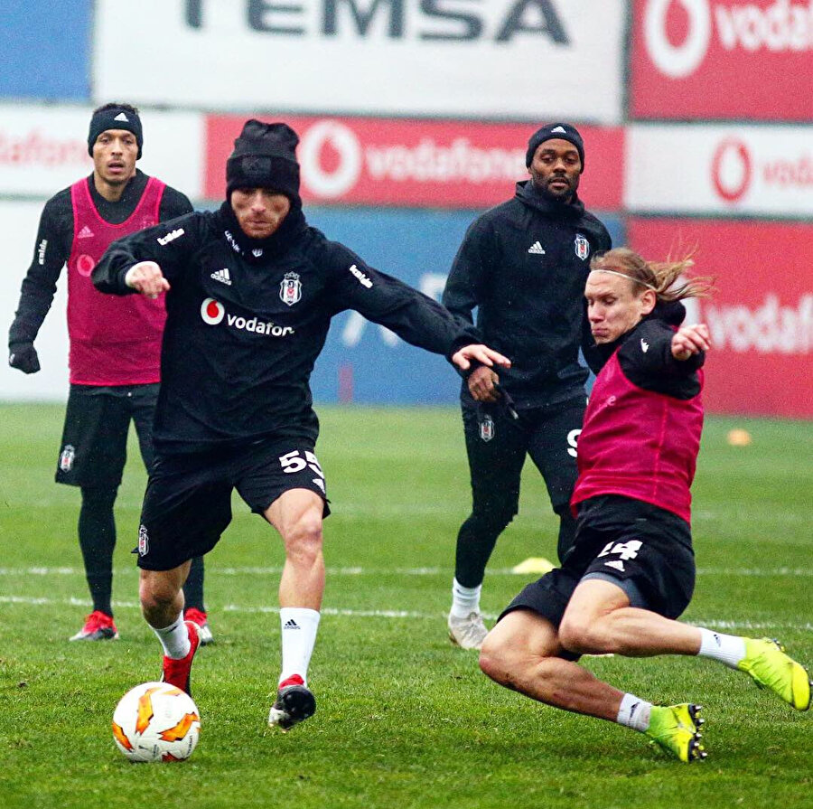 Beşiktaş, yaptığı antrenmanla Malmö maçının hazırlıklarını sürdürdü.