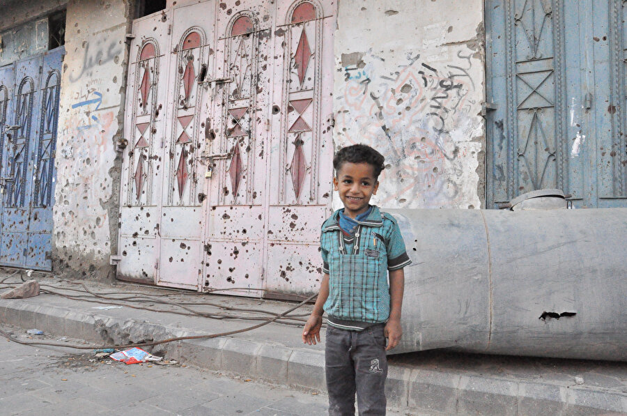 Yemen'de en büyük sıkıntıyı ise çocuklar yaşıyor.