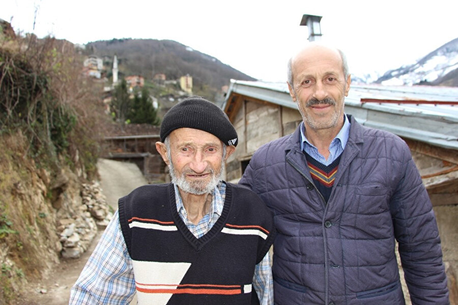 Mahmut Çuman ve oğlu Mehmet Çuman