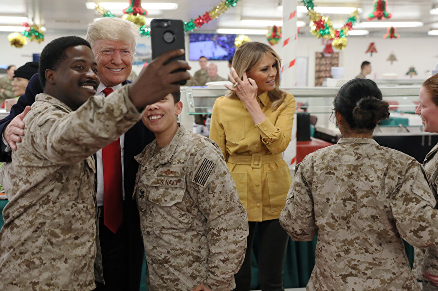 Trump'a Irak ziyaretine eşi Melenia Trump da eşlik etti.