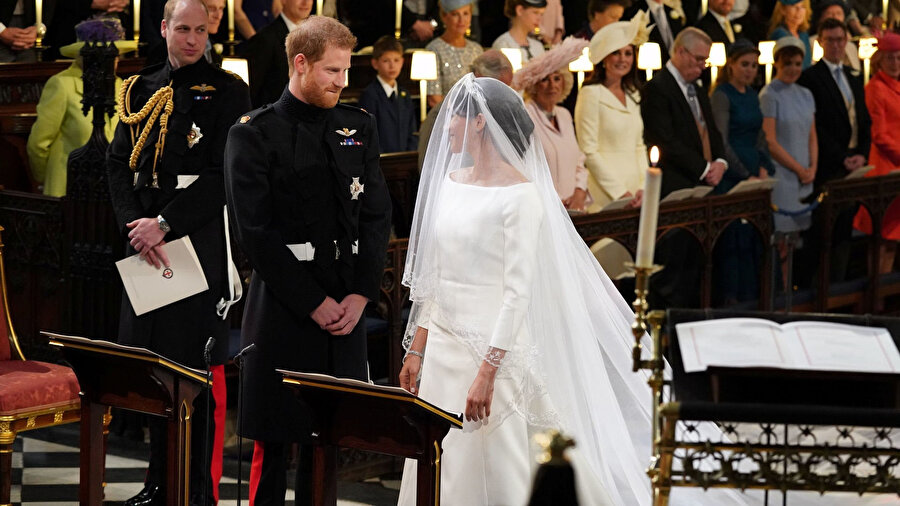 2017 yılında nişanlandığı Prens Harry ile 2018 Mayıs ayında görkemli bir törenle evlendi