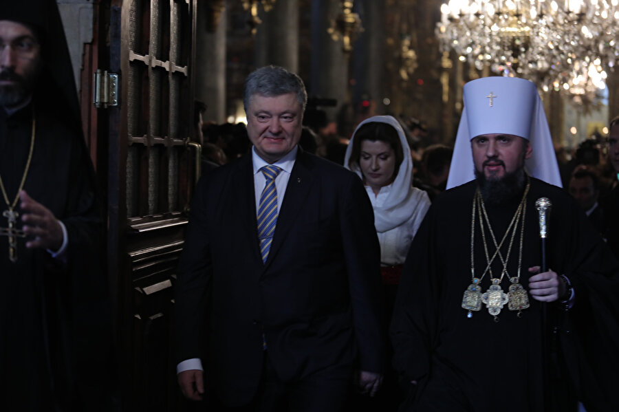 Ukrayna Devlet Başkanı Petro Poroşenko da törene katıldı.
