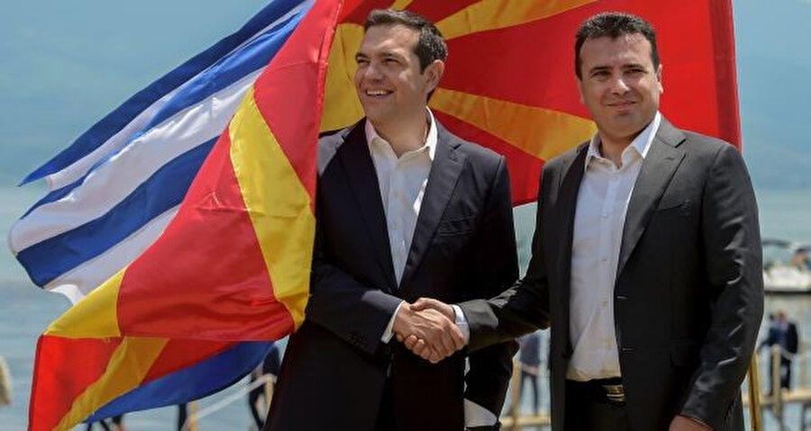 Yunanistan Başbakanı Aleksis Çipras ile Makedonya Başbakanı Zoran Zaev