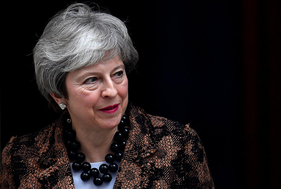 İngiltere Başbakanı Theresa May, hükümetin anlaşmasız Brexit’i dışarıda bırakması yönündeki taleplerle ilgili olarak, bunun yolunun parlamentonun bir Brexit anlaşmasını onaylaması olacağını söyledi.