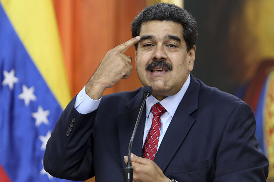 Nicolas Maduro, ülkesinde yaşananları 'darbe' olarak tanımladı.