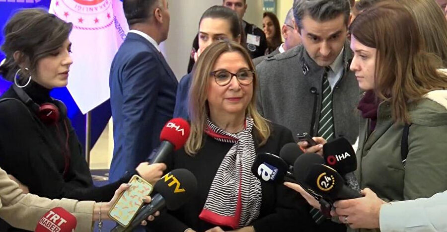 Ticaret Bakanı Ruhsar Pekcan, market ürünlerindeki artışlarla ilgili geçen hafta 81 il valiliğine yazı göndererek yerinde denetimlere başladıklarını söyledi.