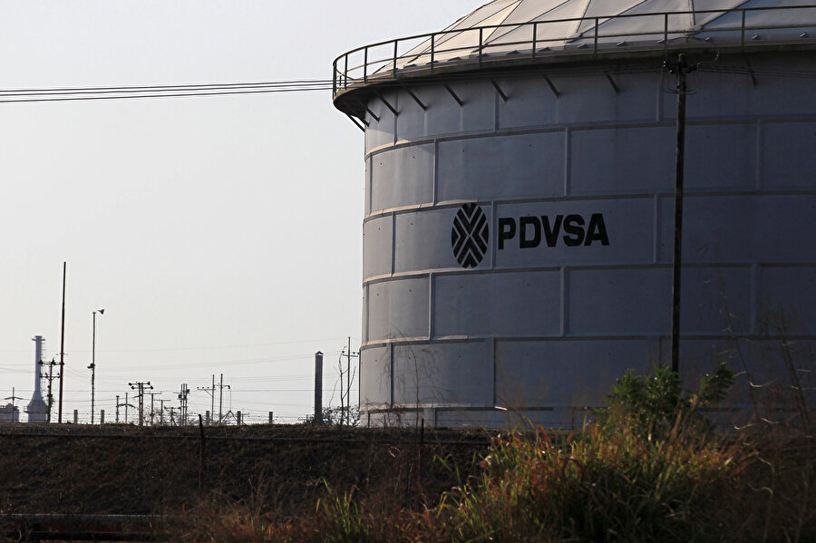PDVSA, Venezuela'nın resmi petrol şirketi.