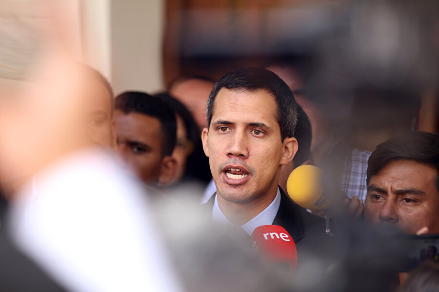 lusal Meclis Başkanı Juan Guaido, basın açıklaması yaptı.