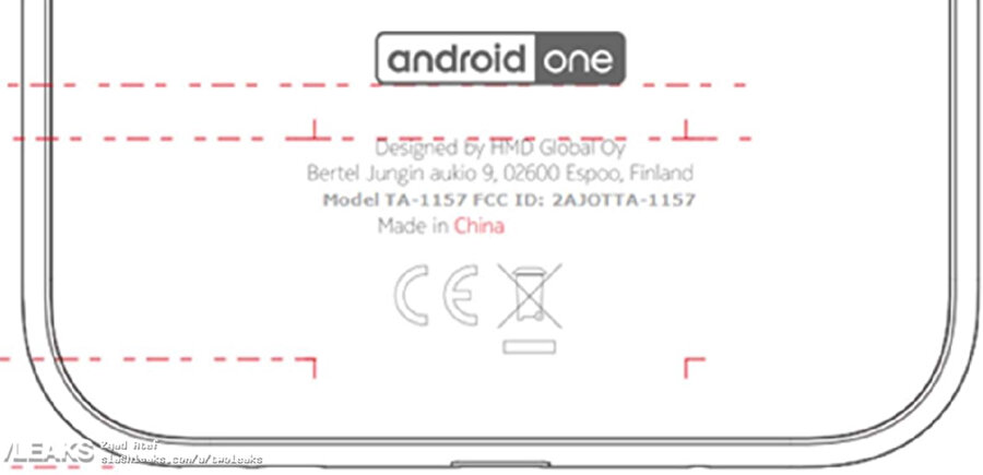 Yeni telefonun arka kısmında Android One logosu da dilkkat çekiyor. 