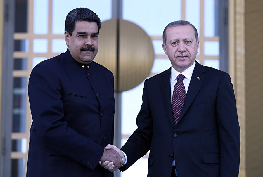 Maduro, röportajında, ‘Türkiye ile ittifakımızı; ekonomik, ticari, finansal ve teknolojik açıdan güçlendirmeye devam edeceğiz’ ifadelerini kullandı.