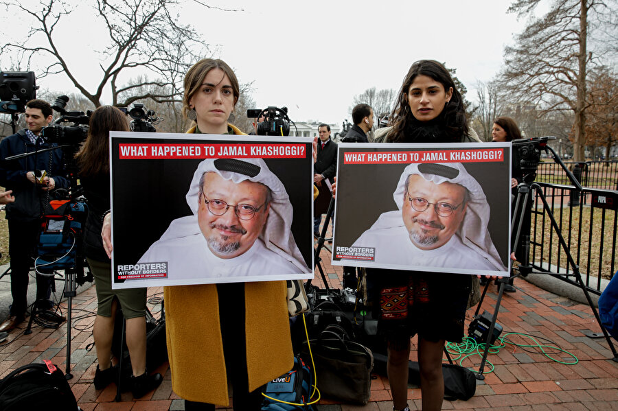 Suudi gazeteci Cemal Kaşıkçı'nın ölümünden sorumlu olanların cezalandırılmasını isteyen bir grup aktivist Beyaz Saray önünde toplanarak basın açıklaması yaptı.
