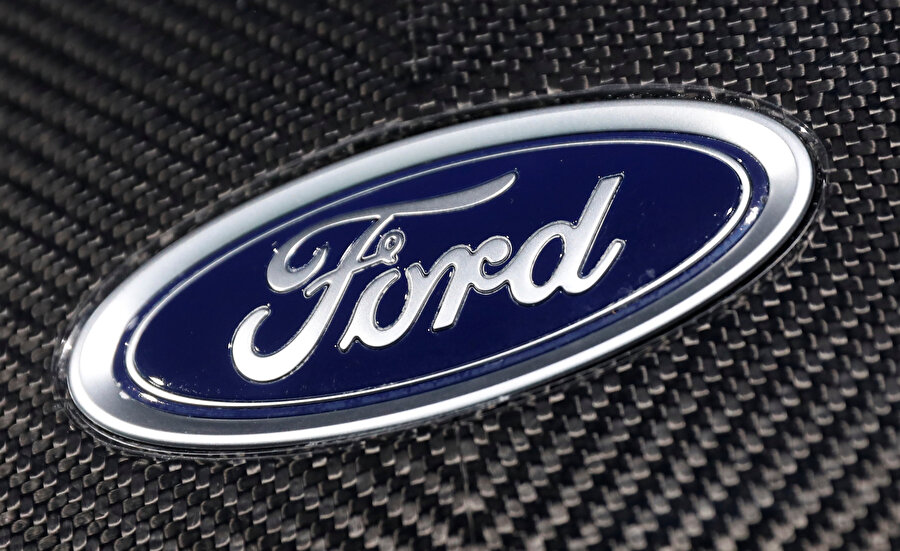 Ford, İngiltere'de bulunan 2 fabrikasını taşıyacağını duyurdu.