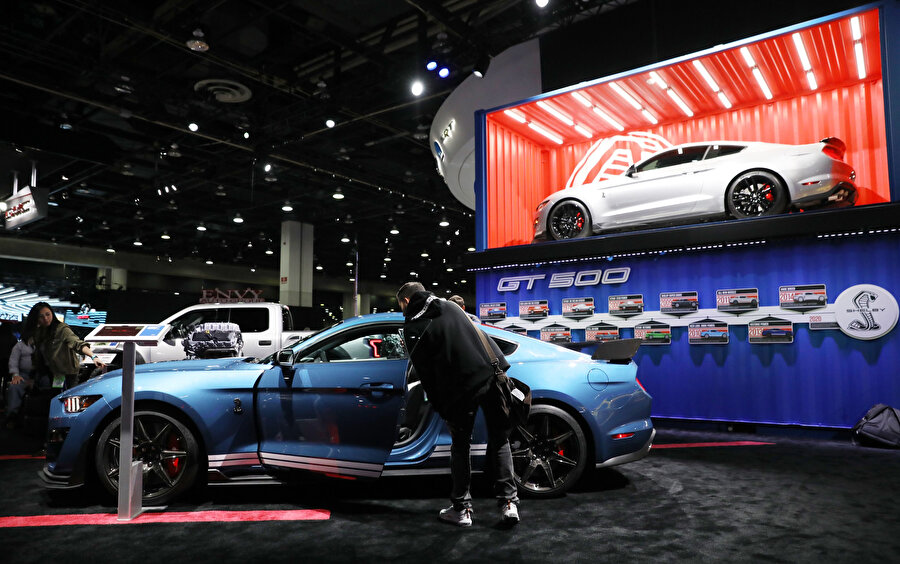 Ford GT 500 modelini tanıtmıştı.