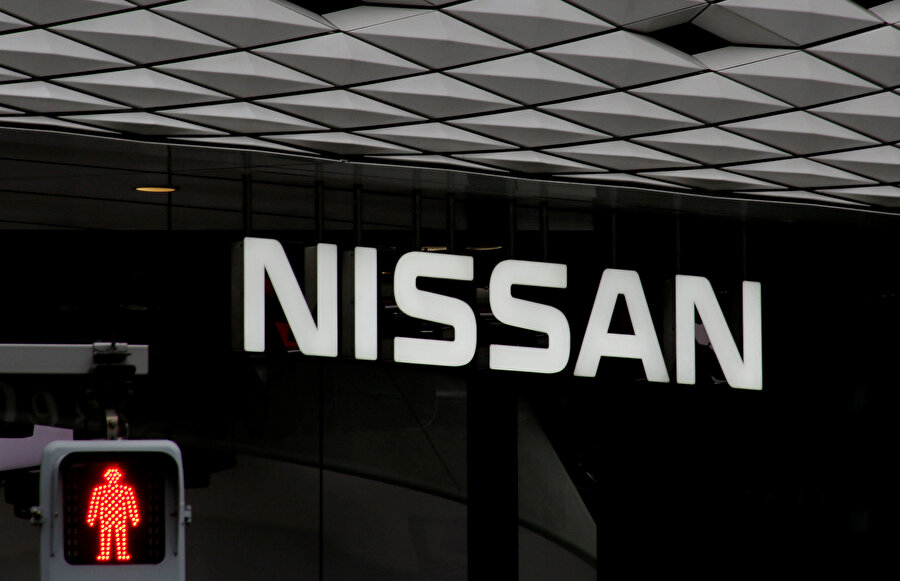 Nıssan, İngiltere'de olan fabrikasını Japonya'ya taşıyacağını duyurdu.