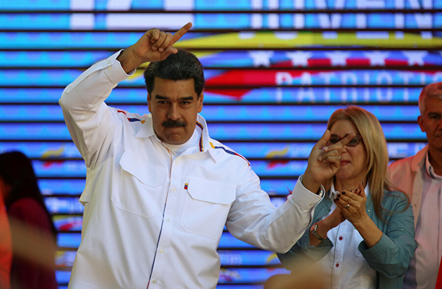 Nicolas Maduro, destekçilerine seslenmişti.