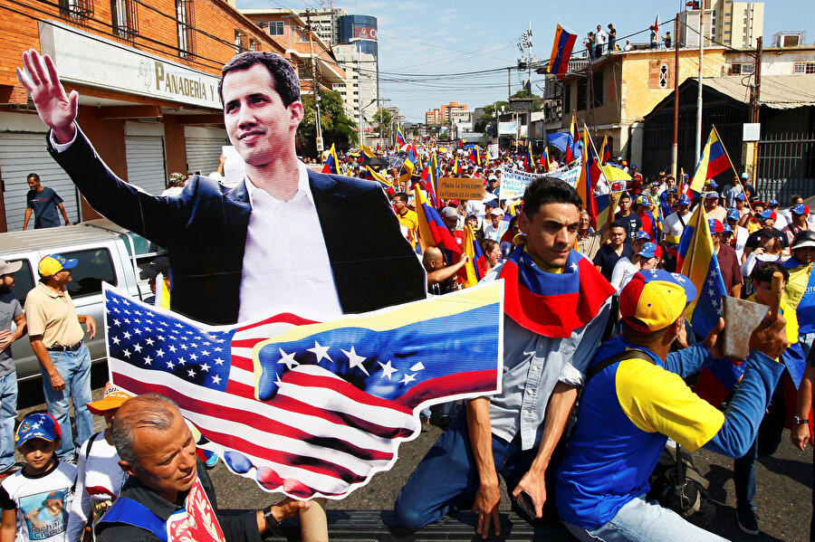 Guaido, kendisini 'geçici devlet başkanı' ilan etmişti.
