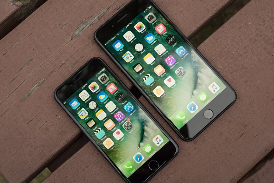 Yasaklanan telefonlar arasında iPhone 7, iPhone 7 Plus, iPhone 8 ve iPhone 8 Plus yer alıyor. 