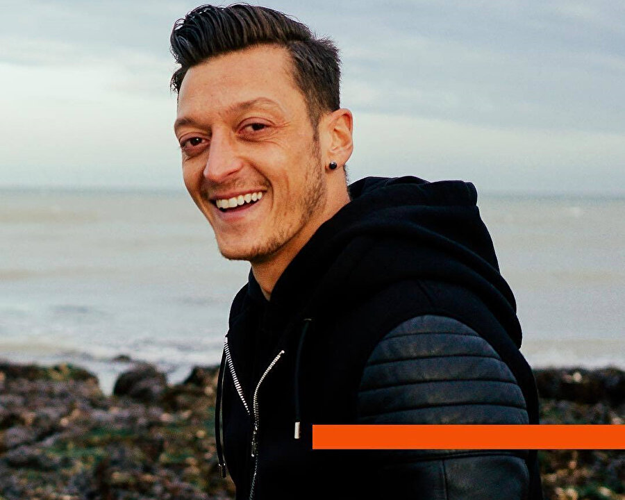 Mesut Özil. 